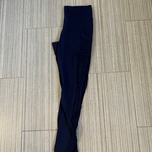 Fabletics power hold navy 7/8 length high rise with mesh side and pockets